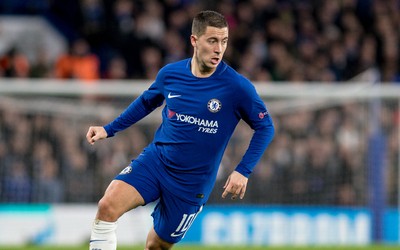 百博体育动态-克鲁伊夫基金会助贫困儿童踢球