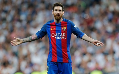 百博体育精华-凯恩这传球时机把握绝了