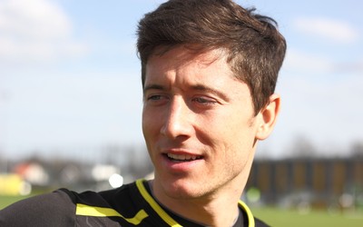 百博体育-卡斯塔涅梅开二度加助攻